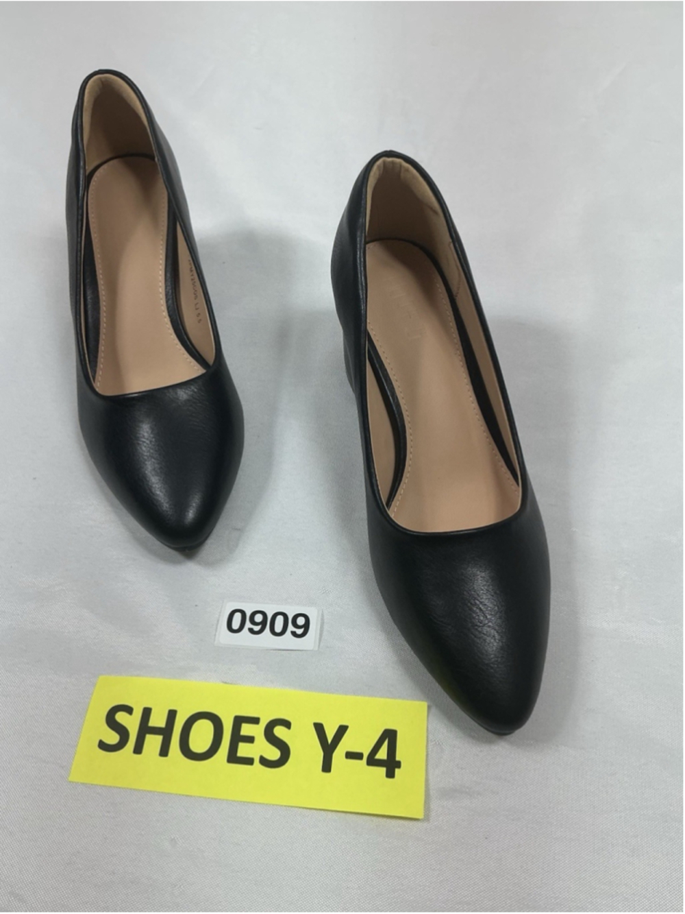 Womans New Idifu Slip On Pumps Black Size 5.5 Block Heel Pointed Toe